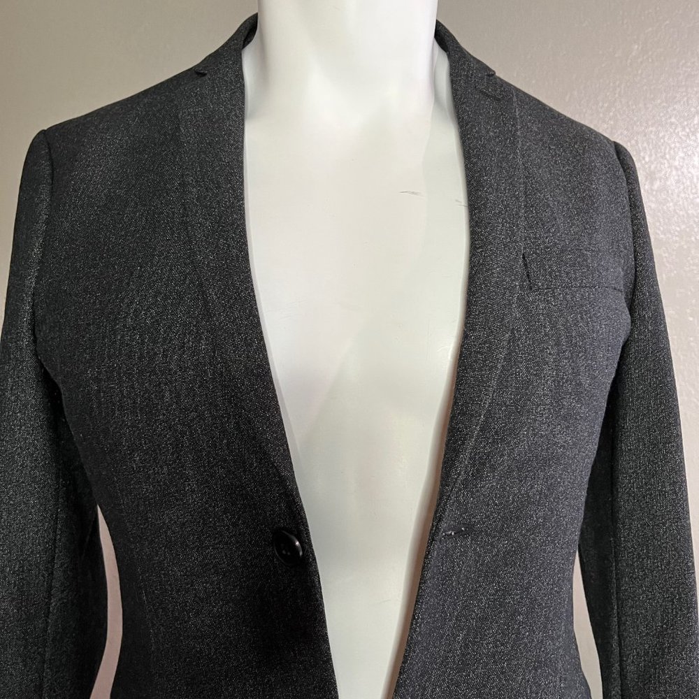 H&M small slim fit black & white blazer